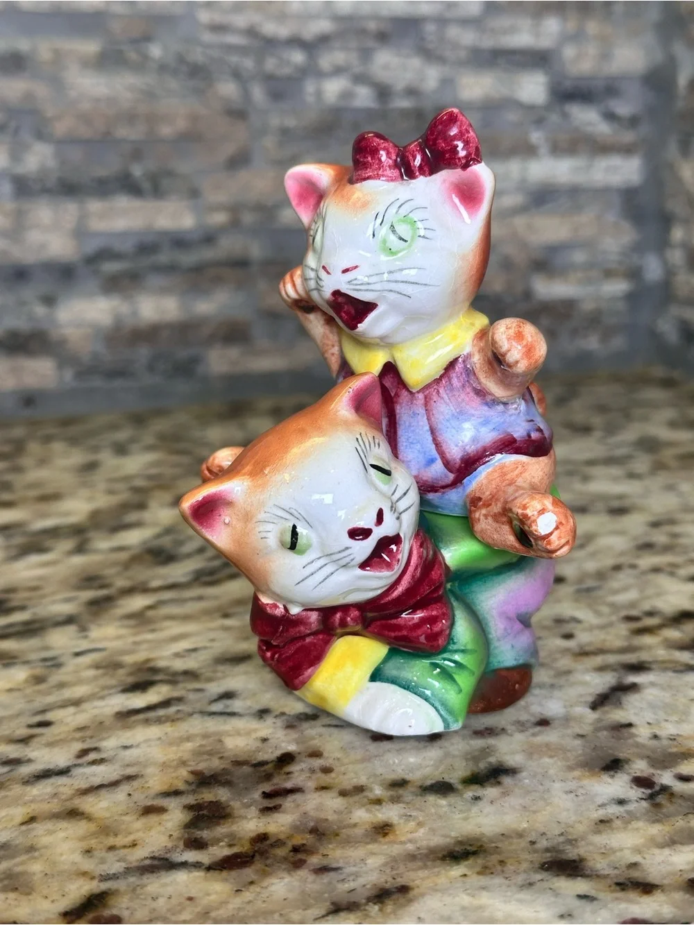 1950 Japan piggyback Cat Salt & Pepper